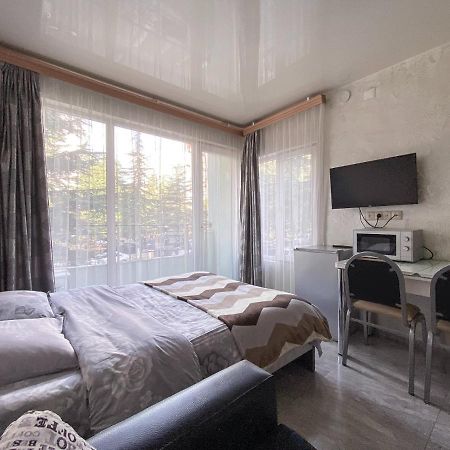 Apartment Studio Maksim Batumi Ngoại thất bức ảnh
