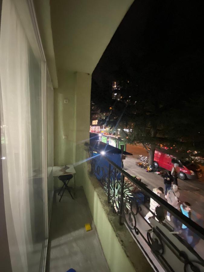 Apartment Studio Maksim Batumi Ngoại thất bức ảnh