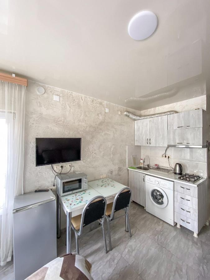 Apartment Studio Maksim Batumi Ngoại thất bức ảnh