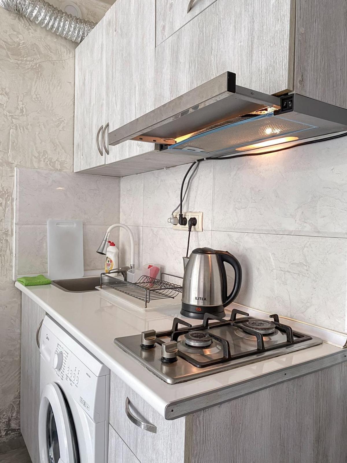 Apartment Studio Maksim Batumi Ngoại thất bức ảnh